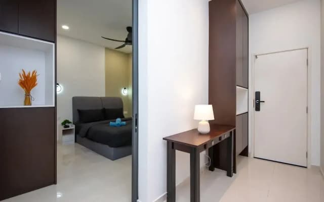 Cozy 1BR Apt Near CIQ Free Parking - photo 4