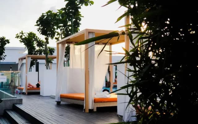 YOOM Families Luxury Infinity Pool 7 Pax - photo 3