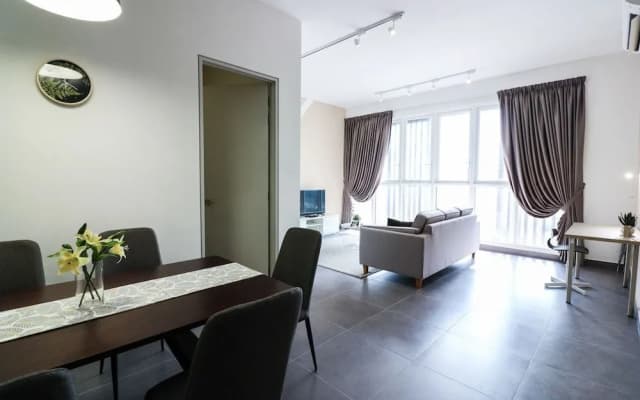 Victoria Home Sentrio Suites - photo 4