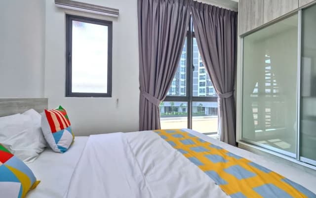 Oyo Home 1135 Magnificent 1Br Kenwingston - photo 2