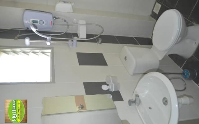 My Homestay N16 (14 pax) @ Golden Hills Night Market - photo 4