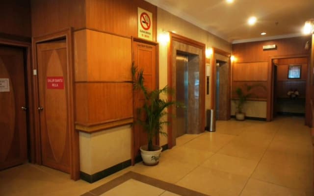 Tyng Garden Hotel Sandakan - photo 2