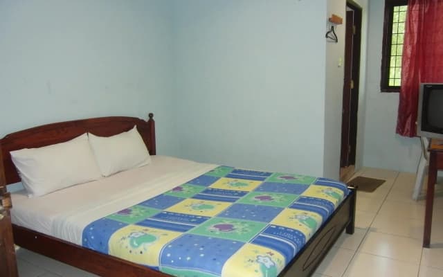 GW Furama Apartment - photo 2
