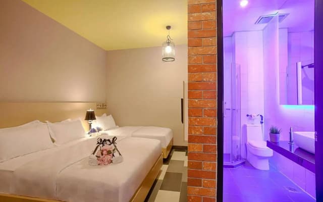 the youniQ Hotel - photo 4