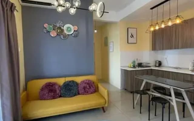 OPAHOME@SWISS GARDEN RESIDENCE (POOL VIEW) 1 Bedroom Studio with WIFI + NETFLIX - photo 3