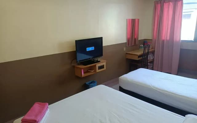 FullyWell Hotel - photo 5