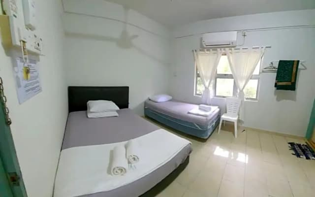 OYO 90116 Fbs Inn Hotel - photo 4