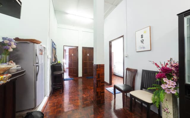 Hin Loi Guesthouse - photo 4