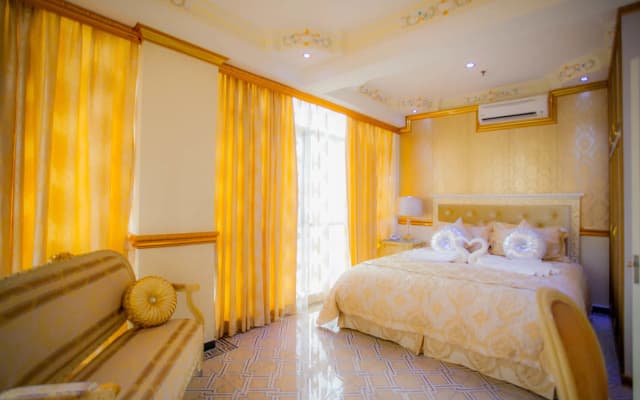 Lace Boutique Hotel - photo 5