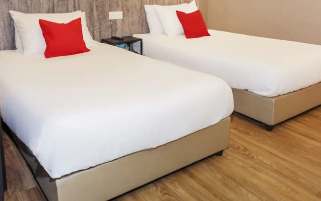 Amoris Grand Event Space by OYO Rooms - photo 2