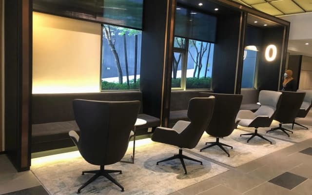Ceylonz Suites by Perfect Host - photo 3