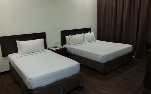 Hotel 22 Gurney - photo 4