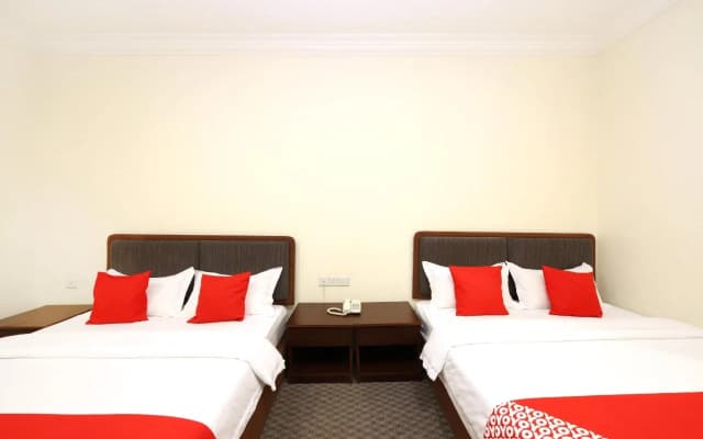 Comfort Hotel By OYO Rooms - photo 5