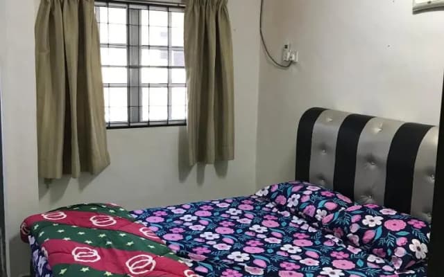 Suria Permai Homestay - photo 2