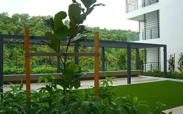 Stay Awhile at Aeropod Sovo Studio - photo 3