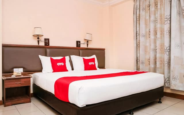 OYO 90104 Lady Anne Hotel - photo 3