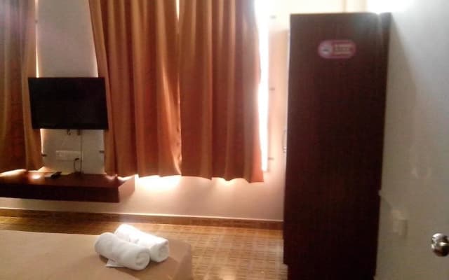 Muara Inn Hotel - photo 2