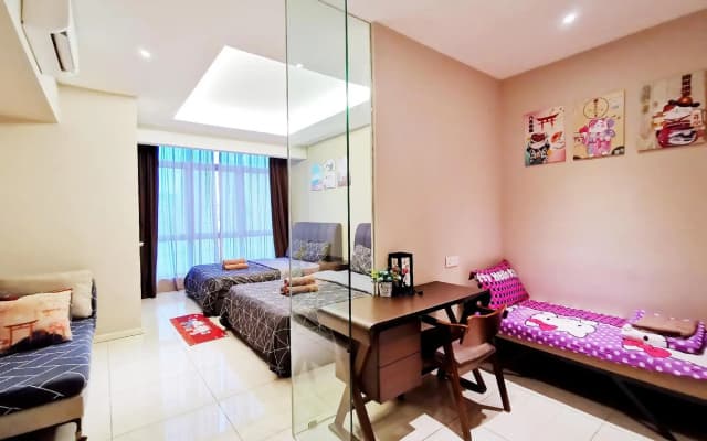SKY POOL Stylish Suite 2-7Pax at KL City - photo 2