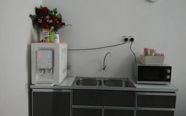Phoenix Guest House - photo 5