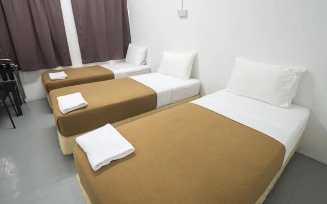 The Valai Hotel - photo 2