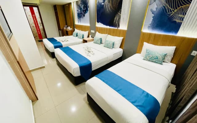 Easy Hotel Kl Sentral - photo 3