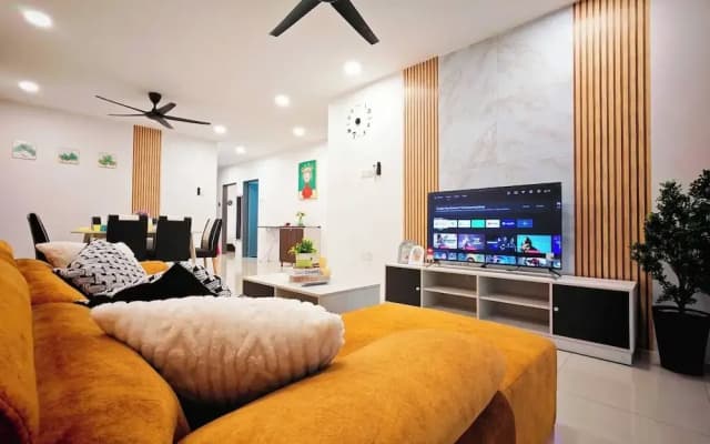 Ipoh Manhattan Free Waterpark 3BR 8pax Family Suite Mha308 by City Home Empire - photo 2