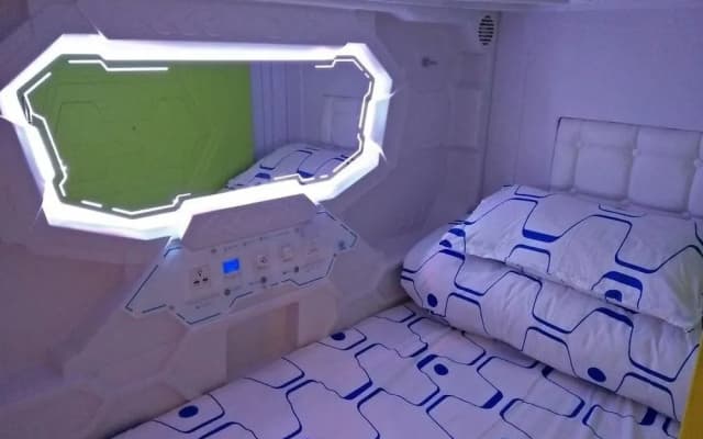 JK Capsule Hostel - photo 4