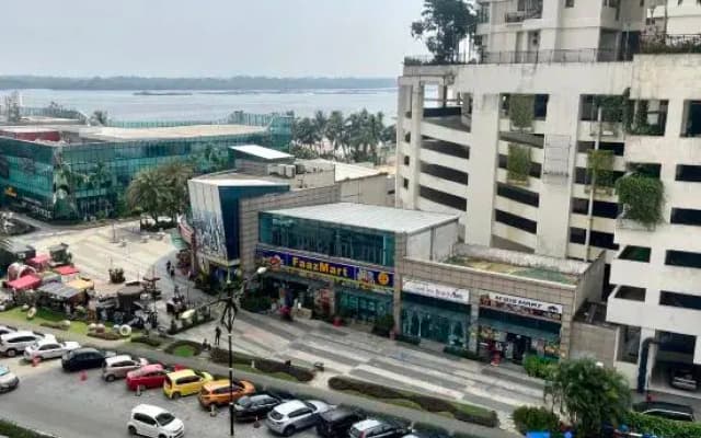 Modern Seaview Country Garden Danga Bay near CIQ | 3B3B - photo 4