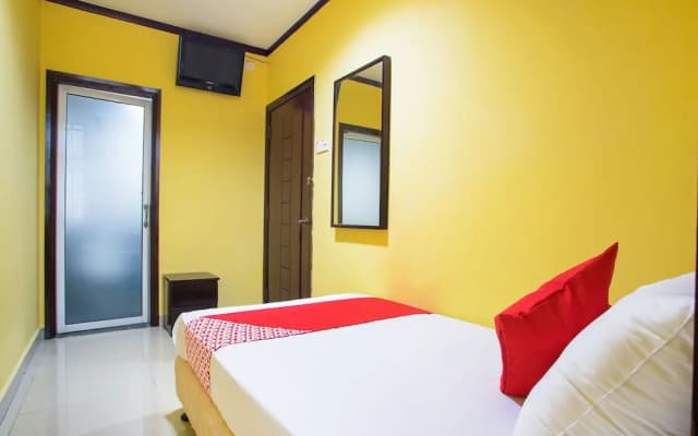 Hotel Bbk by OYO Rooms - photo 4
