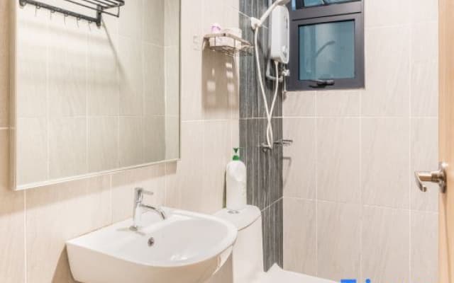 Lovely & Cost Designer 3 Bedroom Condo with KLCC view - photo 3
