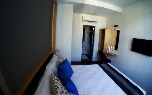 B Street Hotel - photo 5