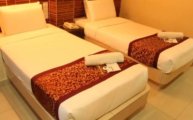 Hotel Time Melaka - photo 4