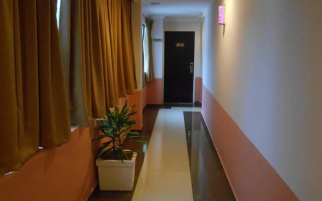 Sai Villa Hotel Near KLIA & KLIA2 - photo 3