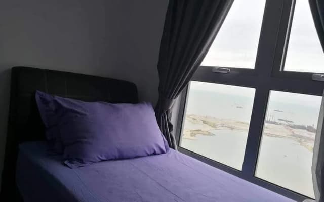 Silverscape Seaview Luxury Residence - photo 4