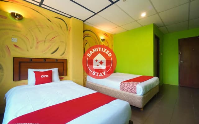 OYO 90929 DJ Hotel - photo 4
