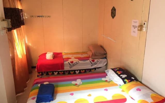 Pesona Backpackers Inn - photo 4