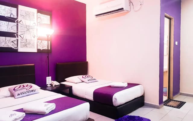 Biz Hotel - photo 4