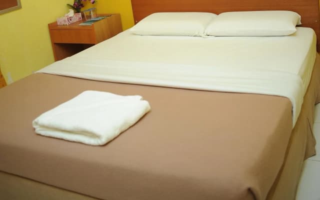 Hotel Anggerik Impian - photo 4