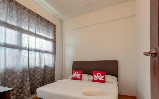 ZEN Rooms Island Backpackers - photo 4