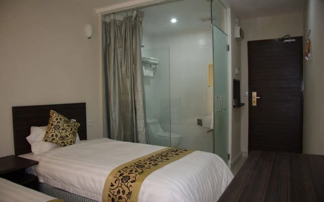 Azio Hotel - photo 3