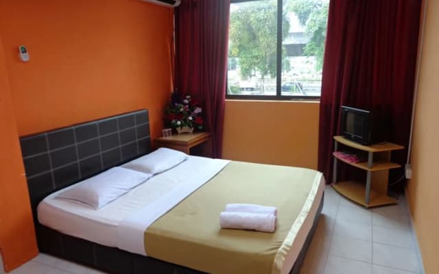 F Hotel Bayan Lepas - photo 5