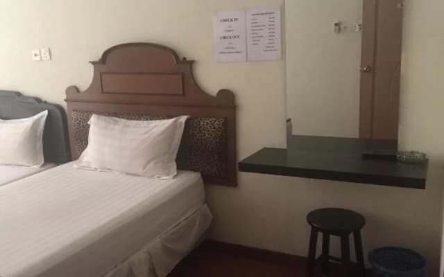 Hotel Sri Malim Sungkai - photo 5