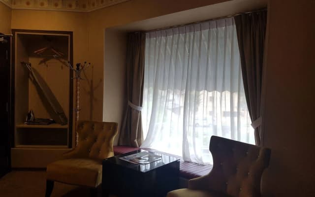 De Kpmj Boutique Hotel - photo 3