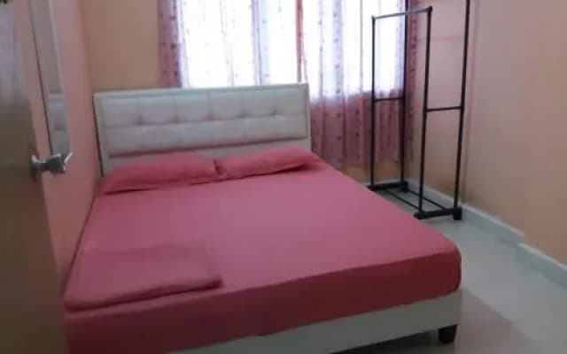 Nur Aisyah Homestay - photo 3
