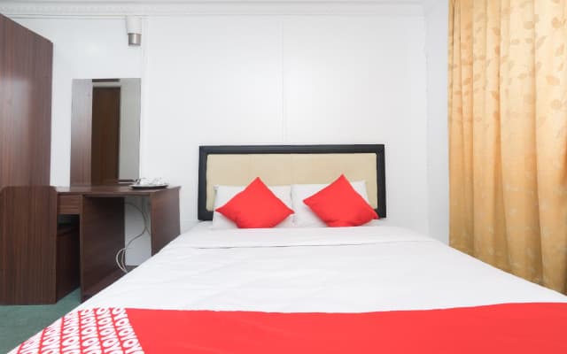 OYO 757 MFU Firdaus Hotel - photo 2