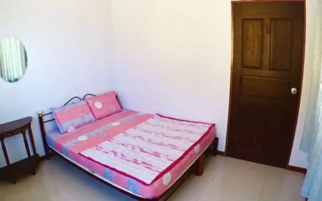 OYO Home 90371 Home Valley Homestay Tambunan - photo 2