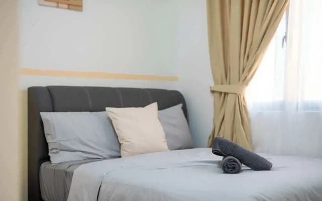 2BR Space Apt Near KSL CIQ JB - photo 3