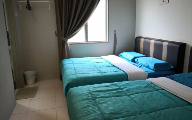 My Homestay N18 (14 pax) @ Golden Hills Night Market - photo 3