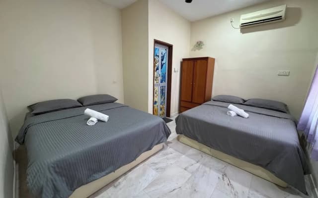 Cozy Johor Bahru Home With Family Room and Unblock Balcony View - photo 3