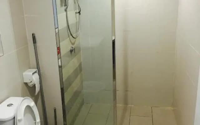 Menara U Shah Alam Guest House - photo 5
